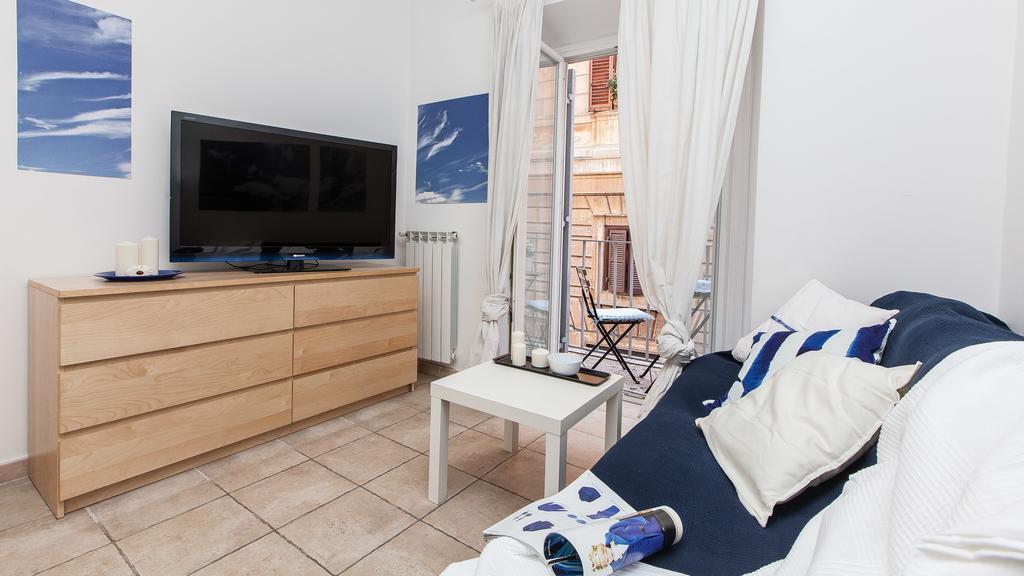 Arenula Balcony Apartment Roma Exterior foto